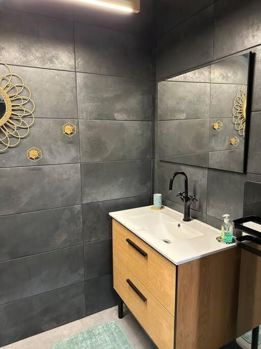 Appartement Cosy Περπινιάν Εξωτερικό φωτογραφία
